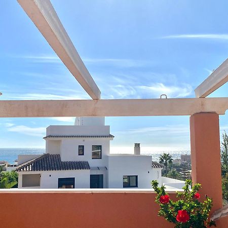 Villa With Heated Private Pool, Sea View& Turkish Sauna Benalmadena Bagian luar foto