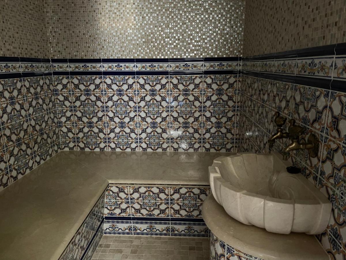 Villa With Heated Private Pool, Sea View& Turkish Sauna Benalmadena Bagian luar foto