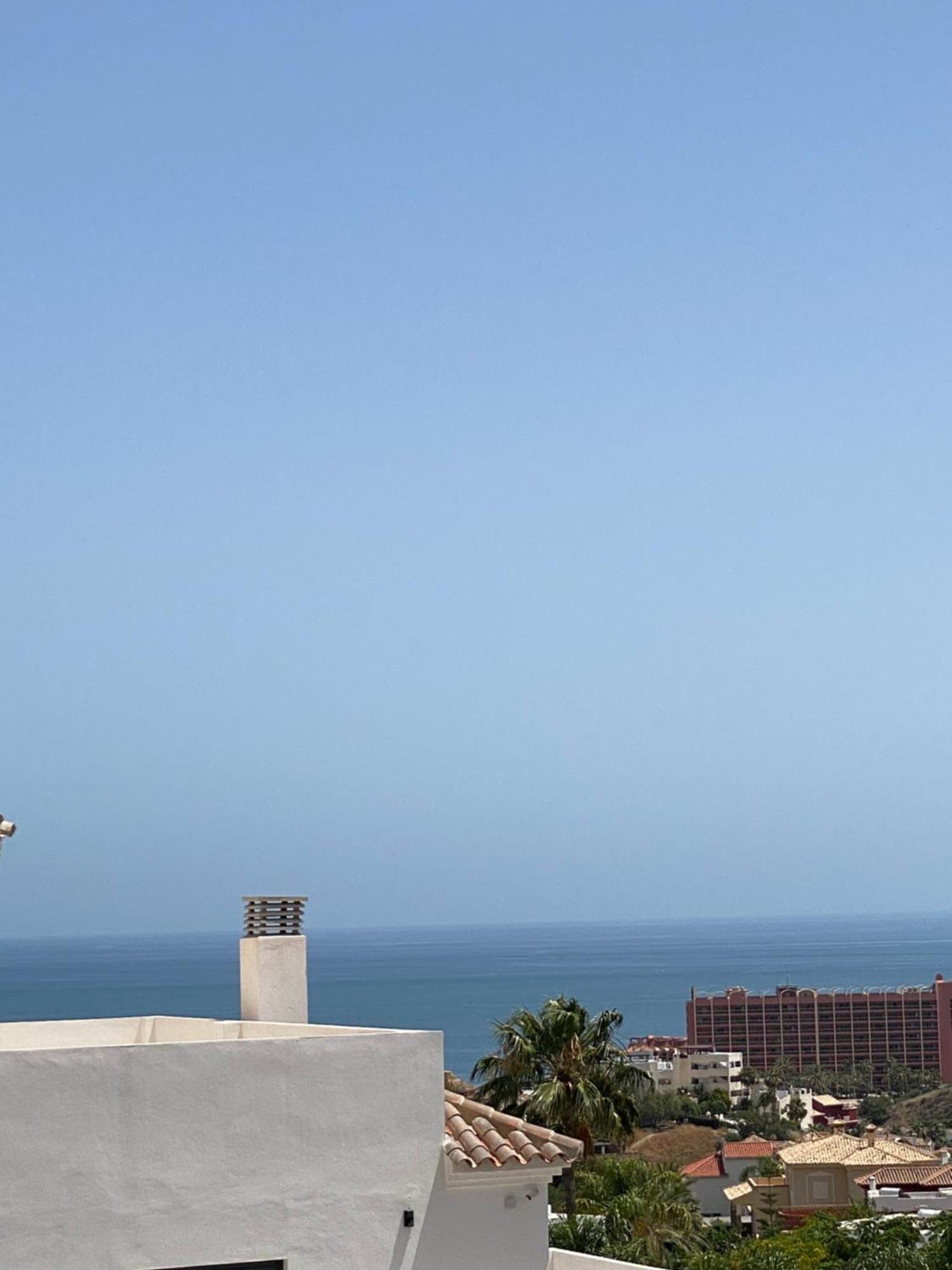Villa With Heated Private Pool, Sea View& Turkish Sauna Benalmadena Bagian luar foto